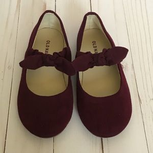 Old navy girls burgundy flats. Size 11